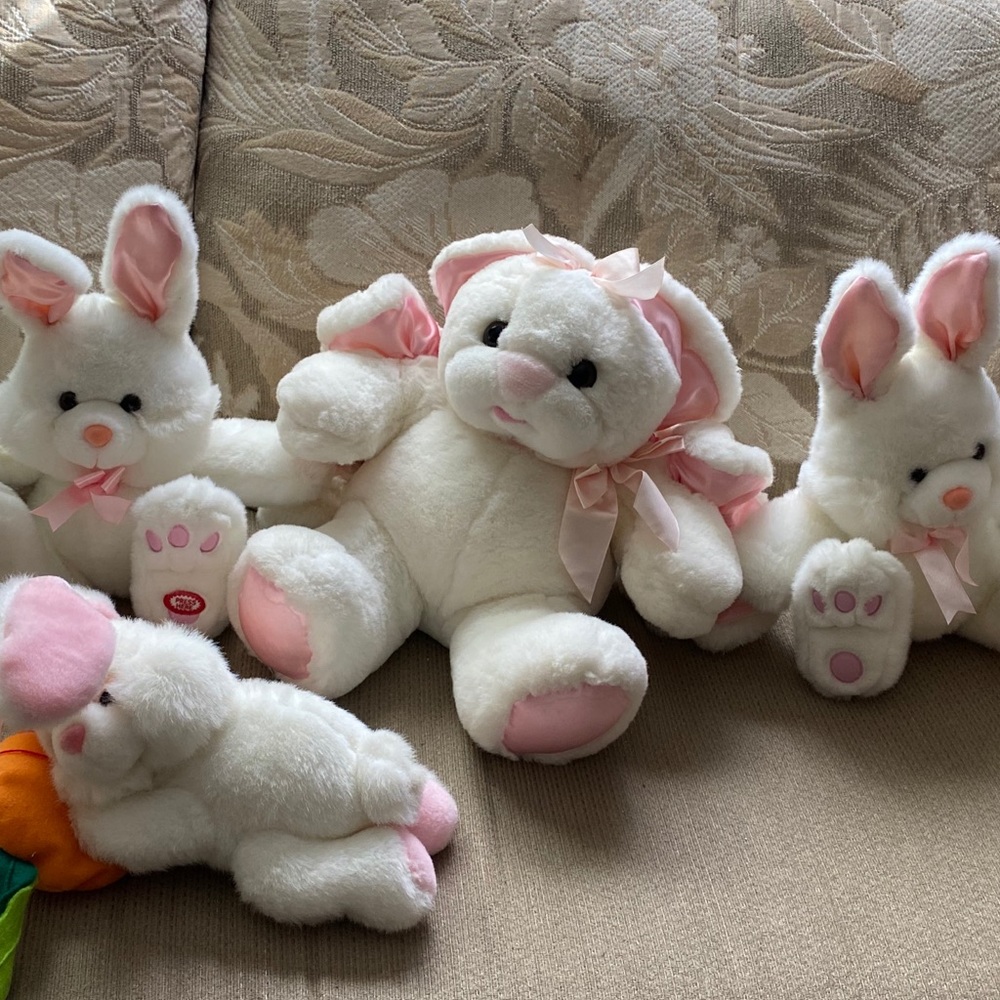 Stuffed Musical Bunnies